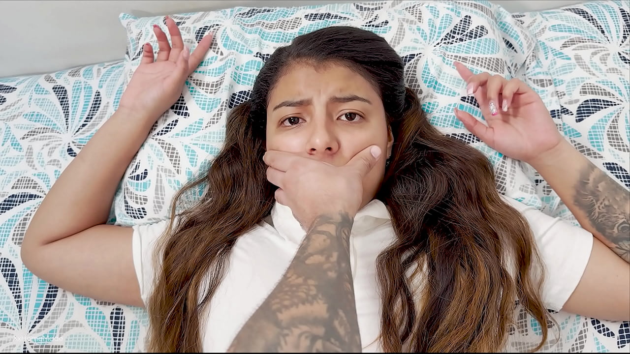 Follada muy fuerte el culo y bien arrecha