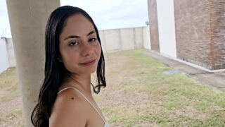 Mi padrastro me descubre viendo porno y por eso tuvo que castigarme