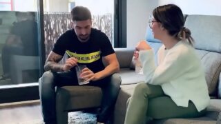 Es fácil ligar y follar a través de tinder?. Un fan te enseña como lo hizo… Encara messi!!!