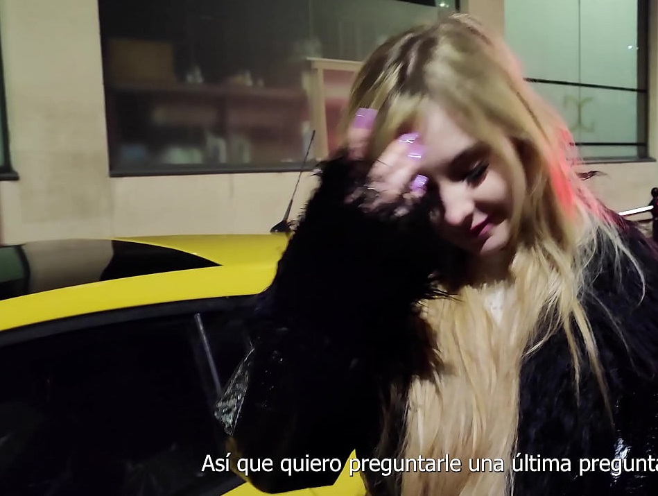 Falso reportero pervertido pilla a una tímida inglesa