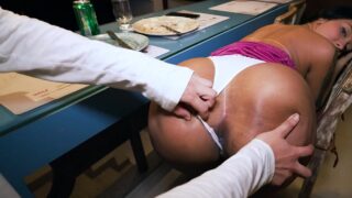 Propuesta indecente a la culona brasileña cachonda. ¡Págame con tu culo zorra!