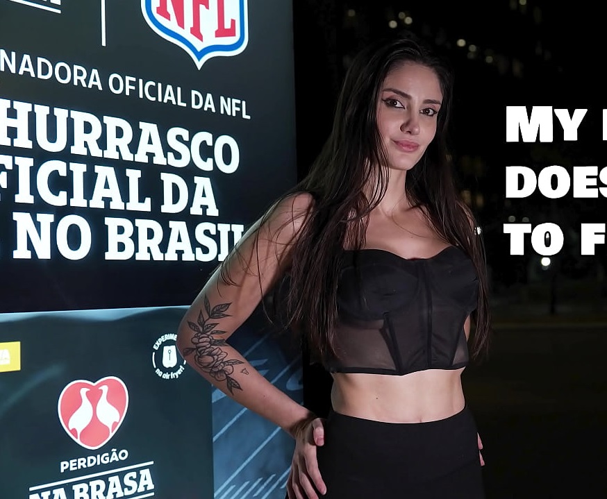 ¡No dejes que mi marido se entere de mi nuevo trabajo anal! Esposa infiel en la calle